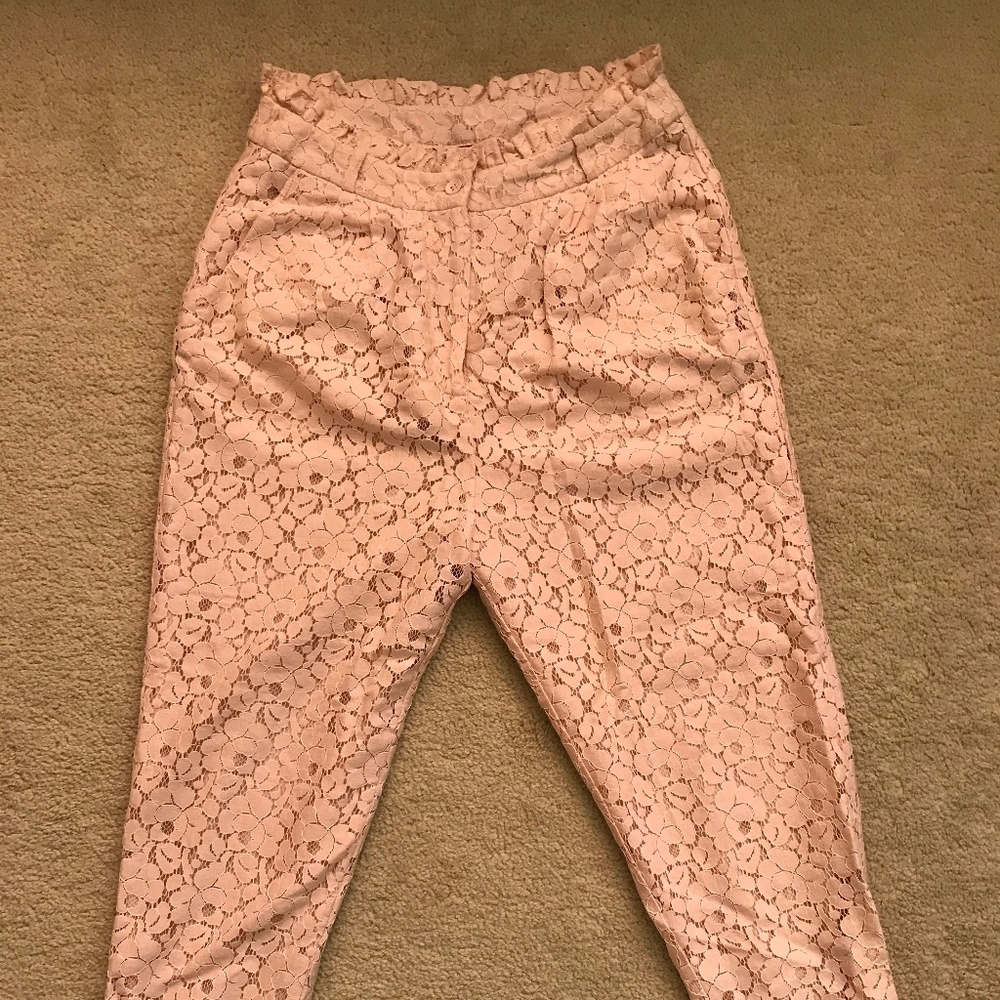 NWOT H & M Highwaisted Pink Lace Pants Size 6